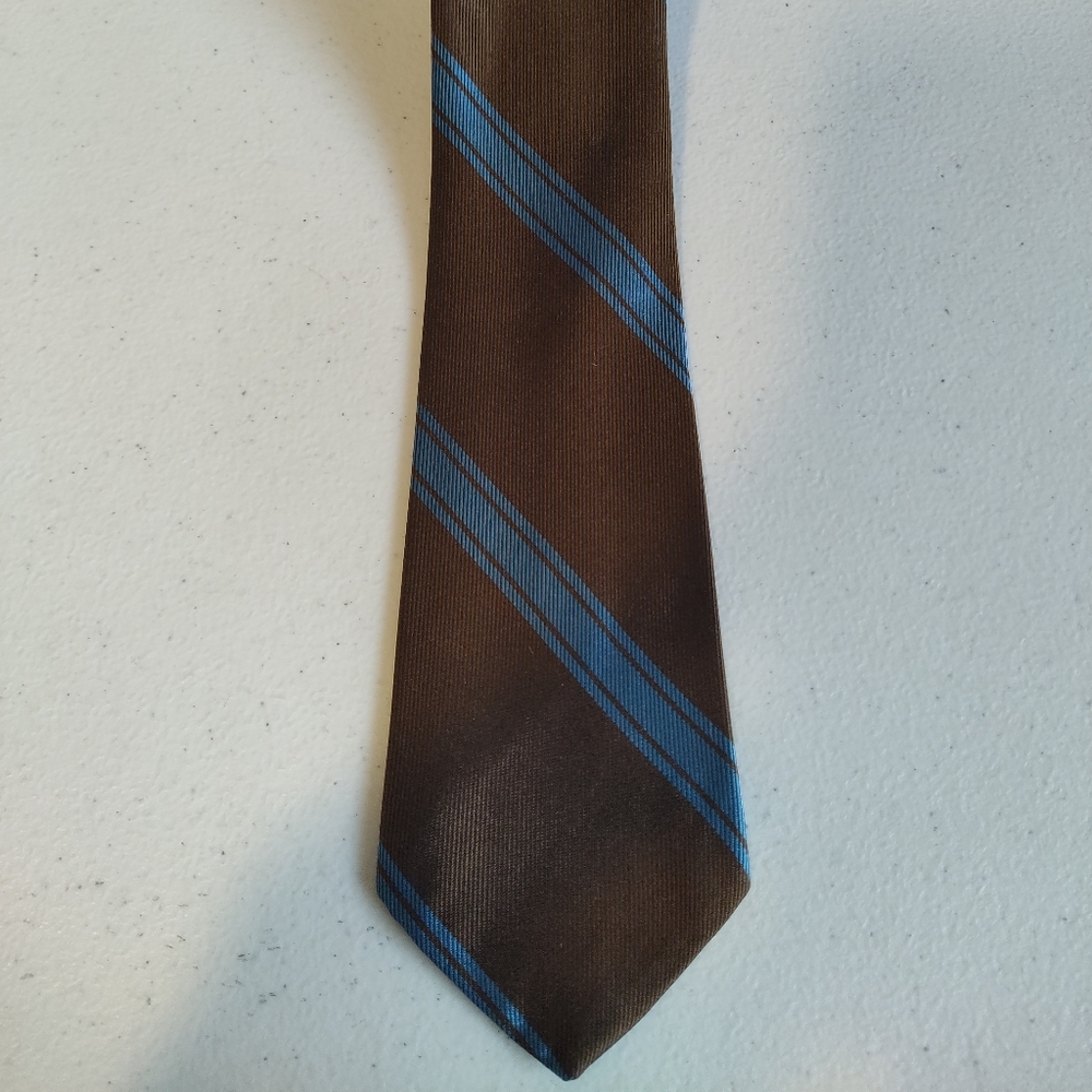 Vintage Macys Del Soldato Swiss All Silk Neck Tie